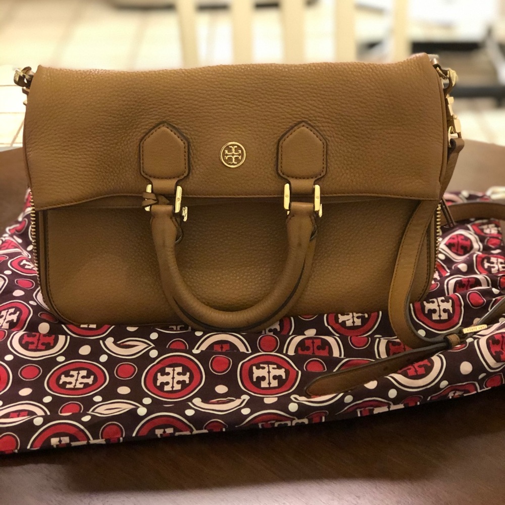 Tory Burch Robinson Fold over Messenger bag
